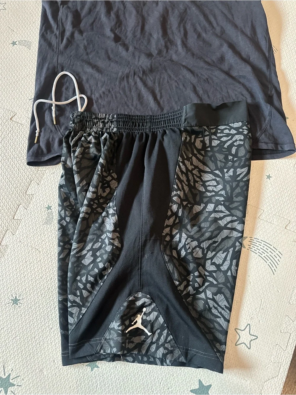 Nike Air Jordan Dri Fit Sleeveless Shirt and Shorts Work Out Bundle Sz L